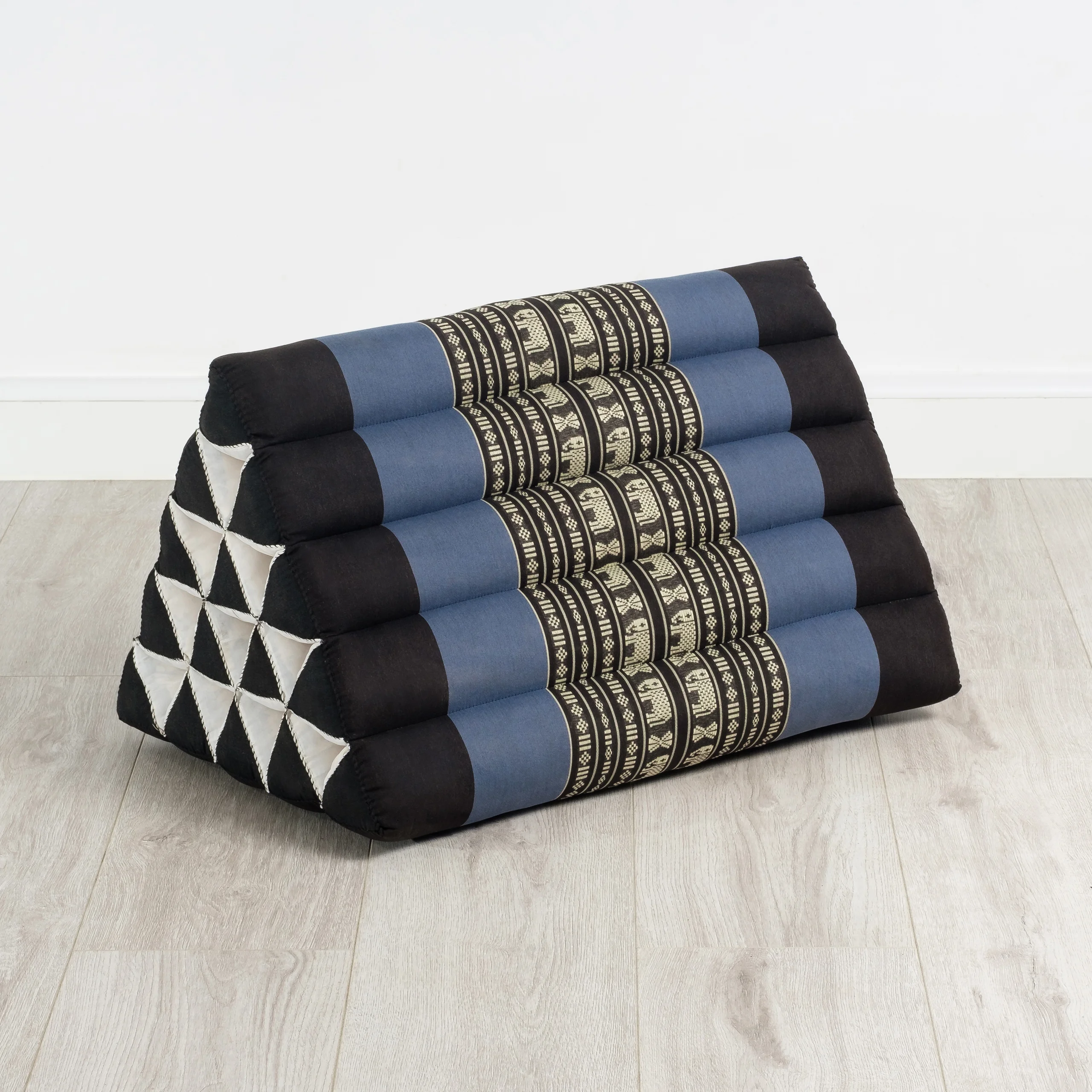 Thaikissen-ohne-hoch_02-blau-Elefanten_1021278179_1_frei Kapok Triangle Cushion Tall, Classic