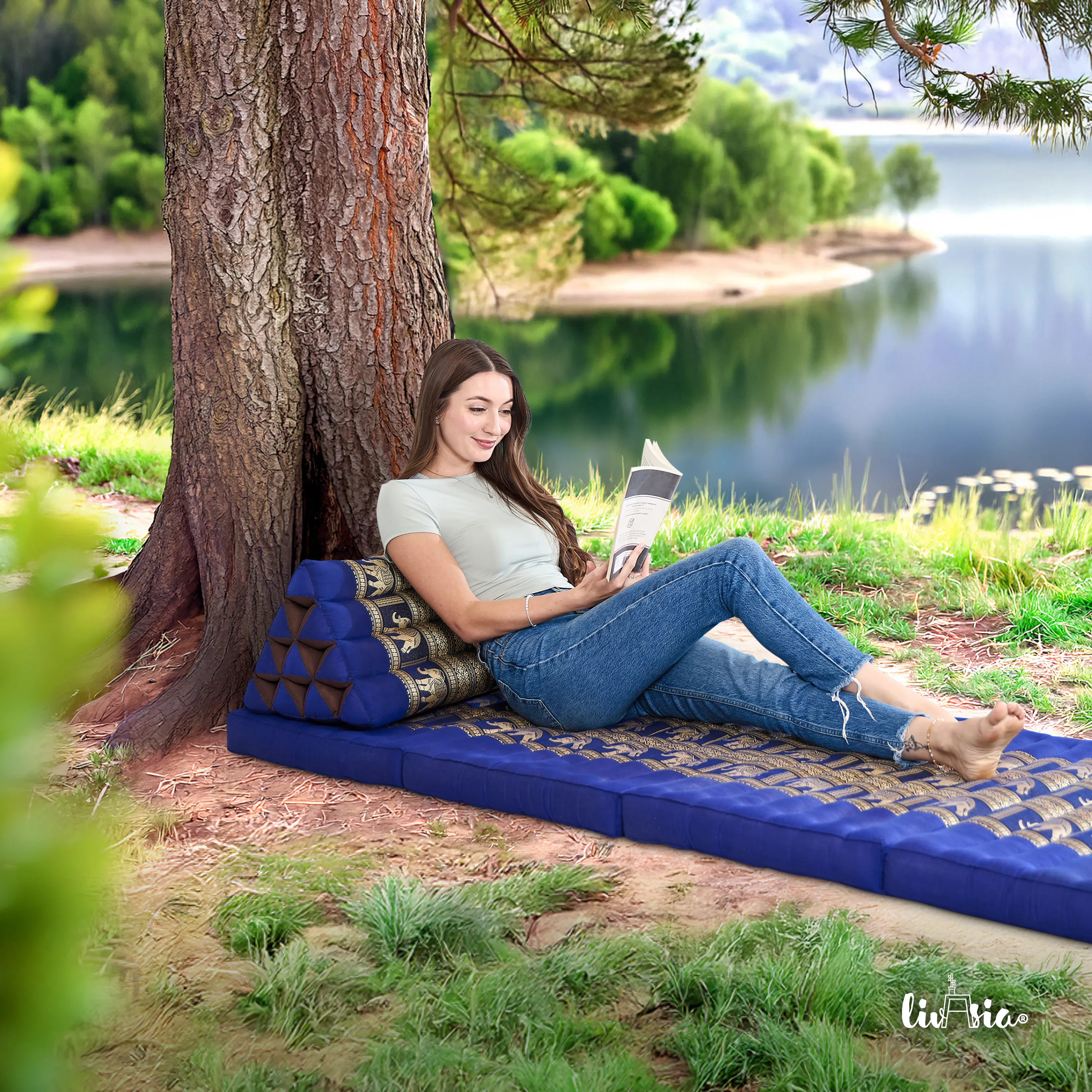 Kapok Triangle Cushion, Deluxe