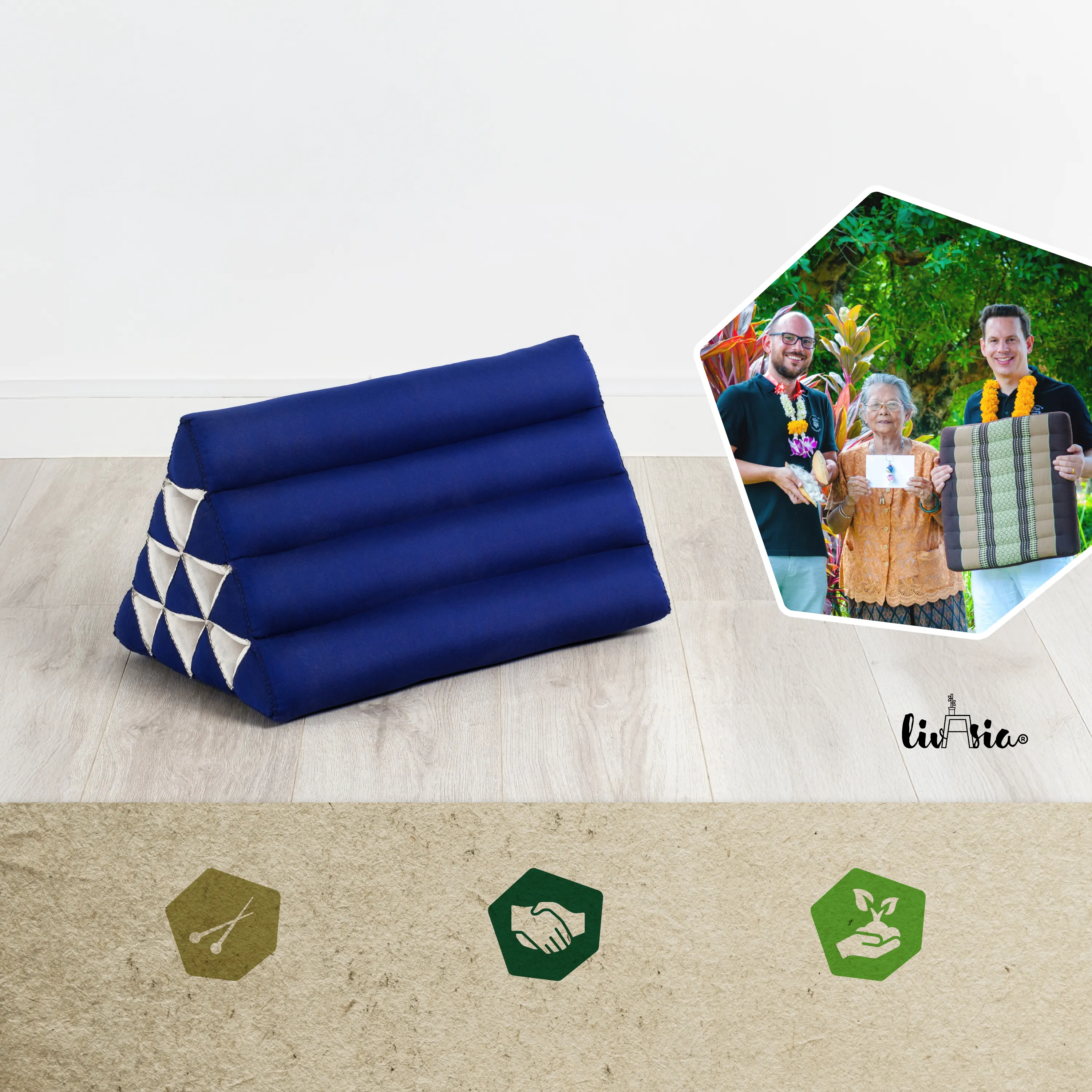 Kapok Triangle Cushion, Basic