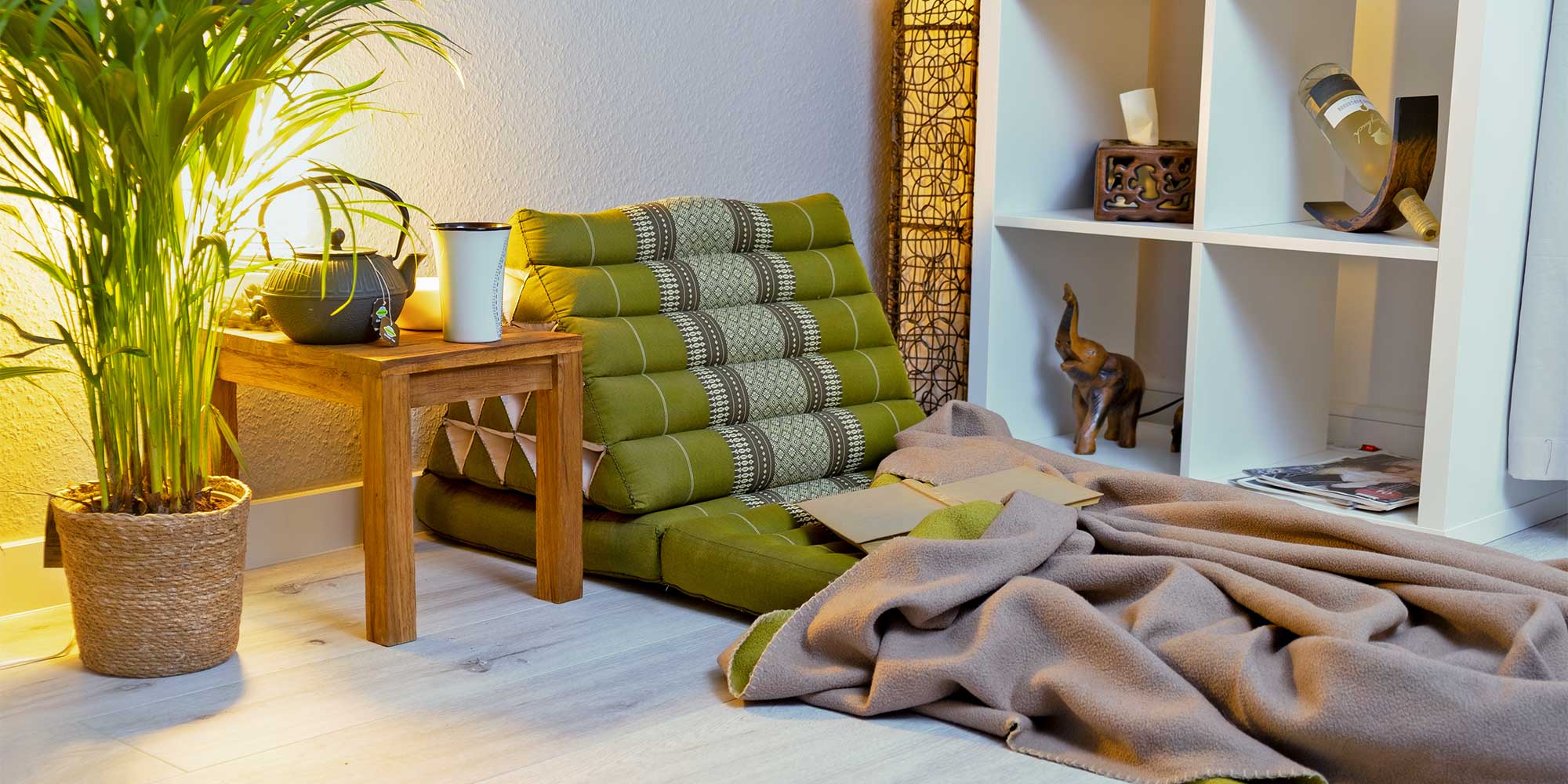 Background image for Living