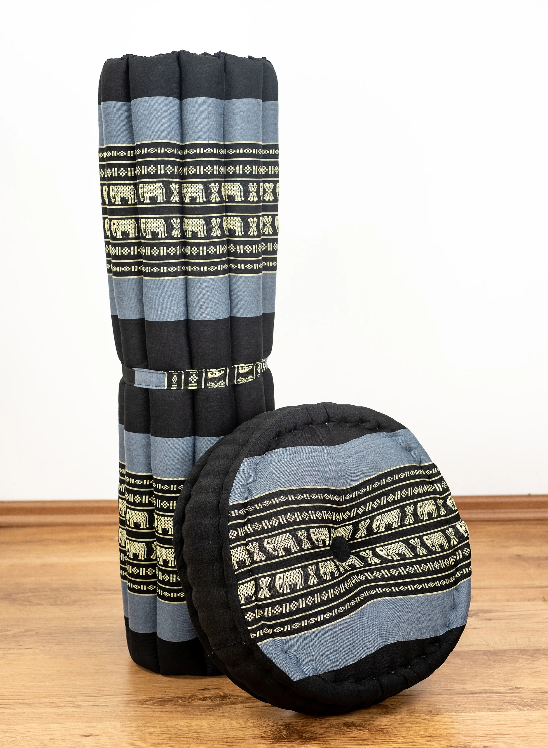 Zafu-Stepp-blau-Elefanten-3_frei Kapok Meditation Cushion Set XL