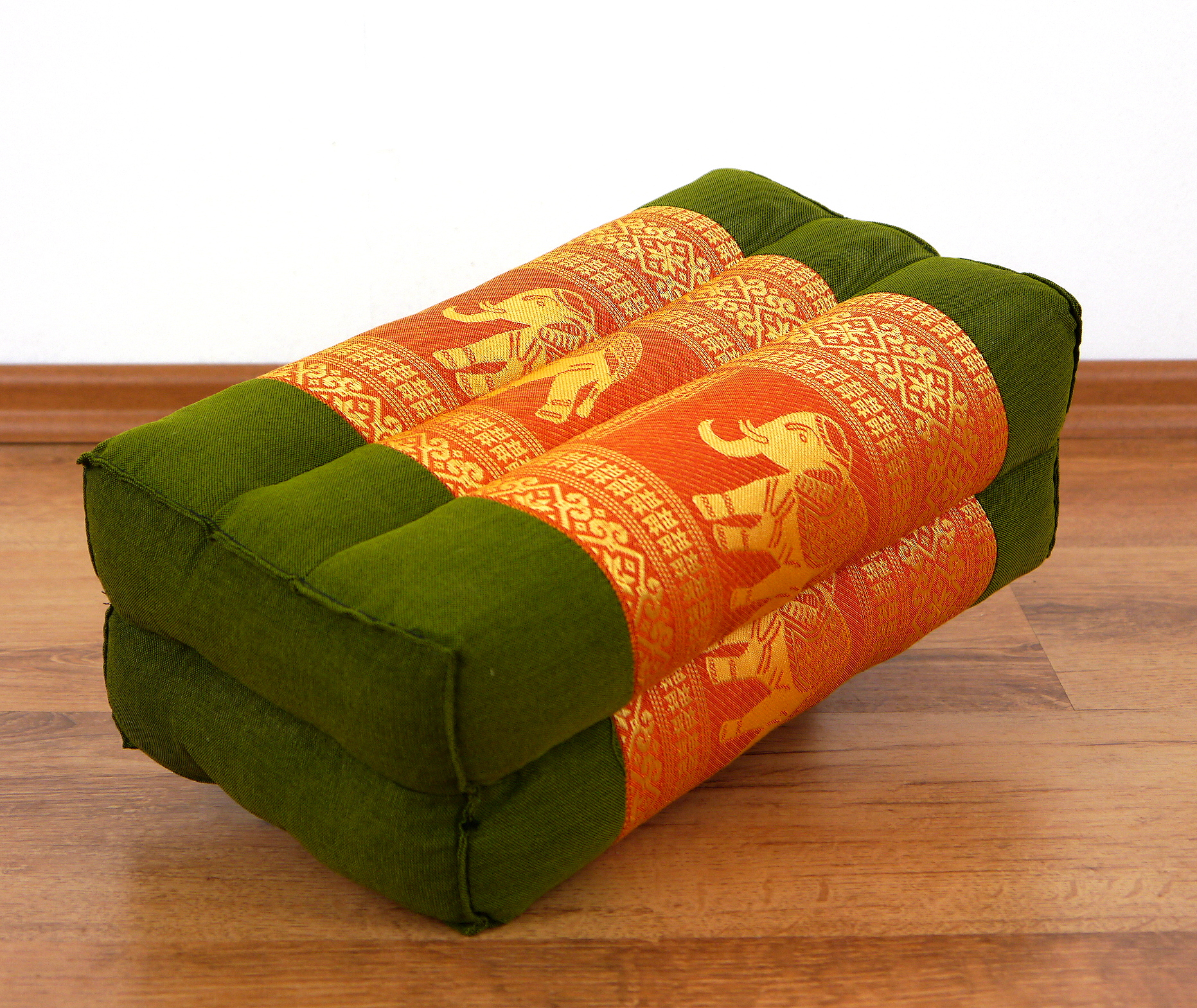 Kapok Support Cushion, Deluxe