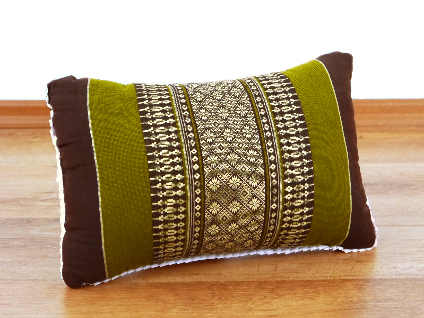 Kapok Throw Pillow