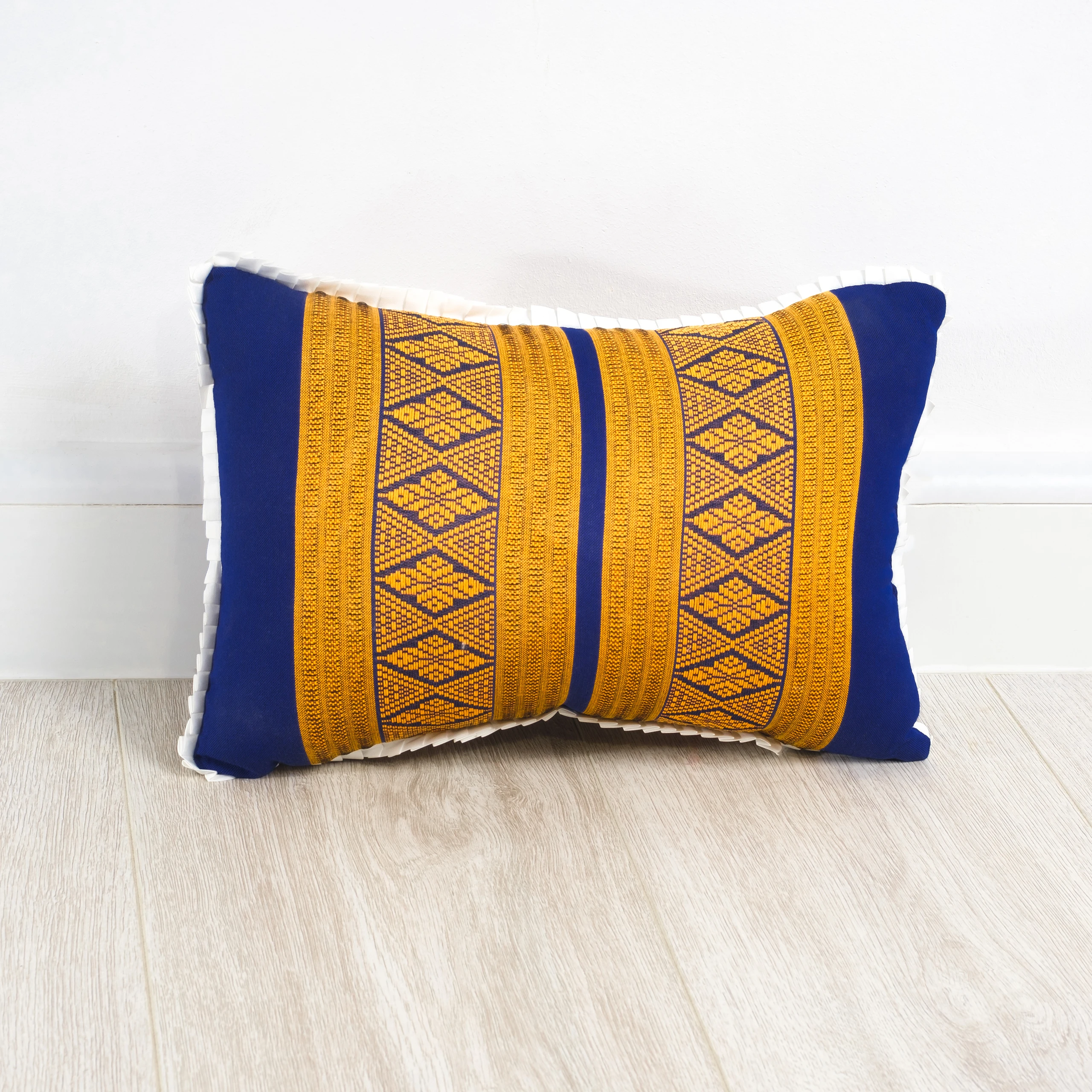 Kapok Throw Pillow